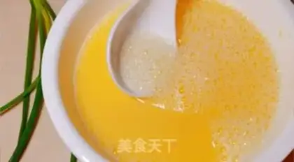 Make Cracking eggs step 8