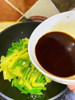 Make Four seasons of potatoes step 4