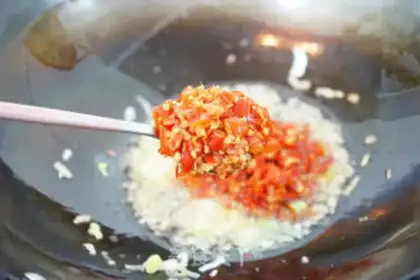Make Pepper chopping, tarp chops step 8