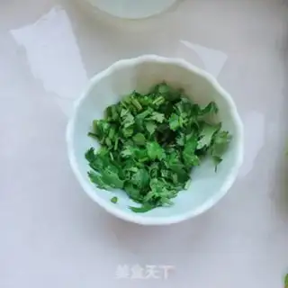 Make Onion sauce and barley noodles step 2