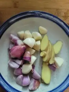 Make Soy chicken step 1