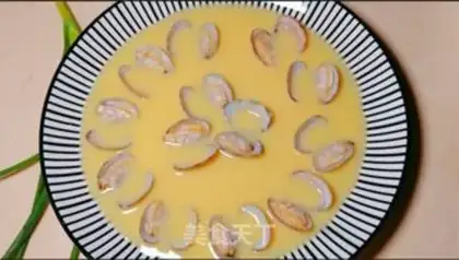 Make Cracking eggs step 11