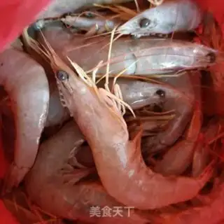 Make Shrimp noodles step 0