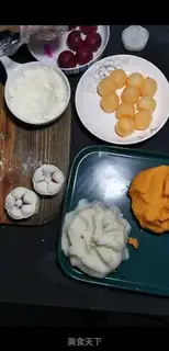 Make Milk and fruit mooncake step 2