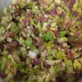 Make Celery and bean-skin stickers step 4