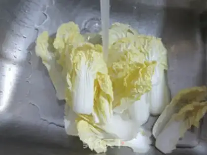 Make The cold pig ear doll step 1