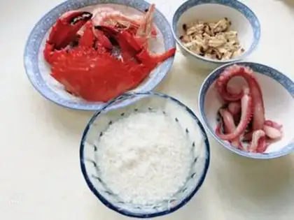 Make Seafood congee step 0