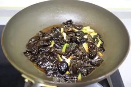 Make Burn the mussels step 3
