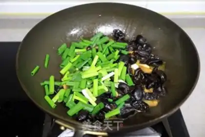 Make Burn the mussels step 4