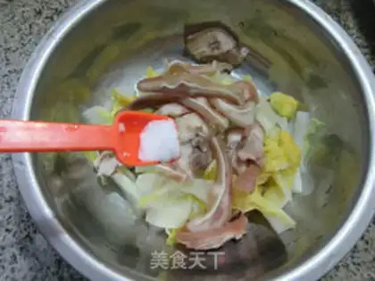 Make The cold pig ear doll step 6