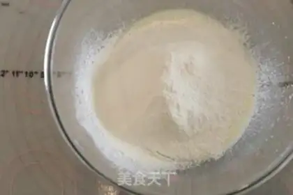 Make Red velvet step 1