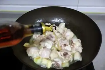 Make Red fried chicken leg tomatoes step 4