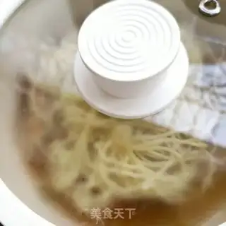 Make Shrimp noodles step 10