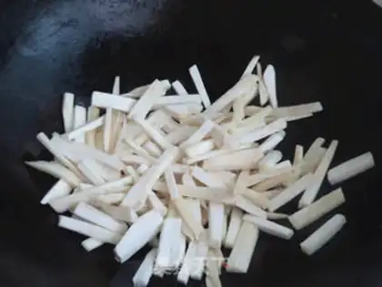 Make Cheese and shrimp noodles step 2