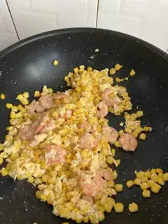 Make Corn shrimp fried eggs step 5