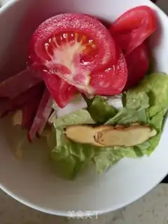 Make Tomato vegetable egg soup step 0
