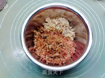 Make Apricot mooncake step 2