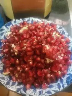 Make Pomegranate juice step 0