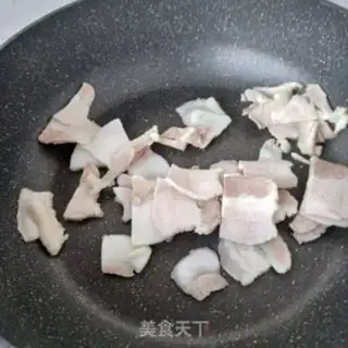 Make Go back to the pot and fry the beans step 3