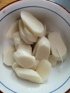 Make Seafood mushrooms step 1