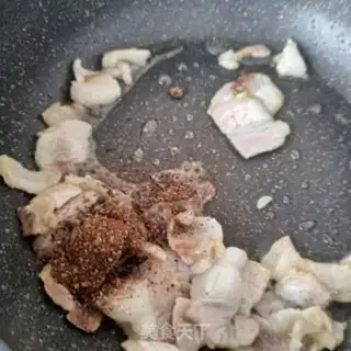 Make Go back to the pot and fry the beans step 5