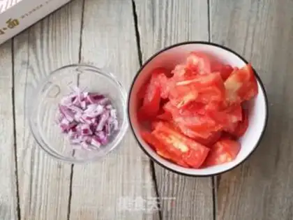 Make Tomato beef noodles step 3