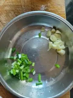 Make Carrot and cabbage soup step 1