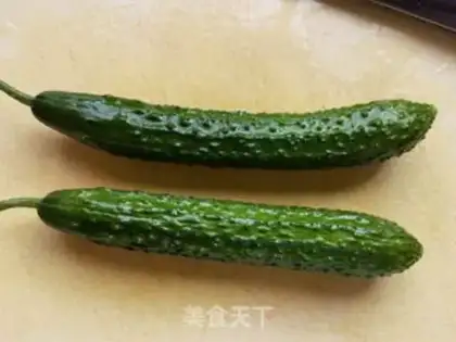 Make Garlic sauce and cucumber step 1