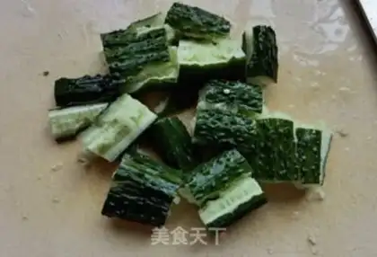 Make Garlic sauce and cucumber step 2