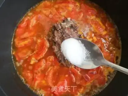 Make Tomato beef noodles step 8