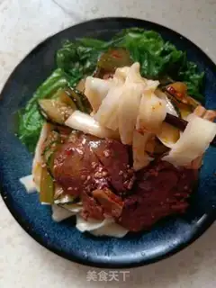 Make Beef and vegetable noodles step 4