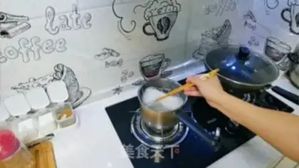 Make A sour fan step 4