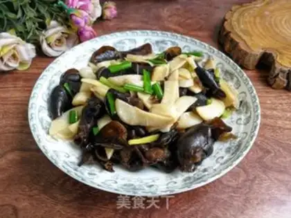 Make Blackwood fried abalone mushrooms step 5