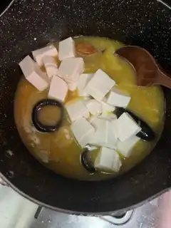 Make Buddha jumps in the walls, tofu step 2