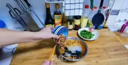 Make A sour fan step 7