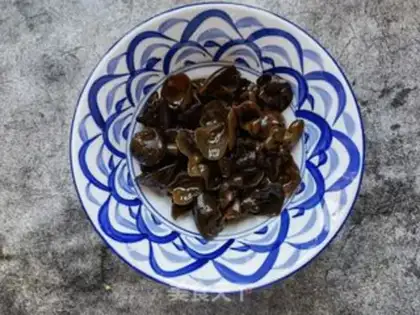 Make Onion fragrance with mollusk step 1