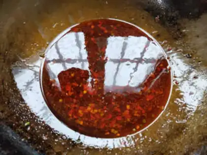 Make The sauerkraut is burning fish step 8