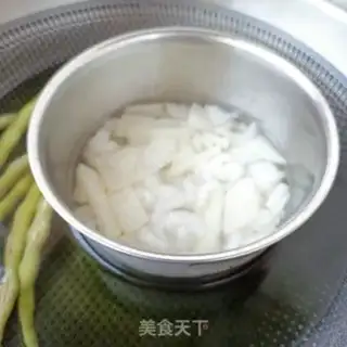 Make Autumn pear stewing snow clams step 9