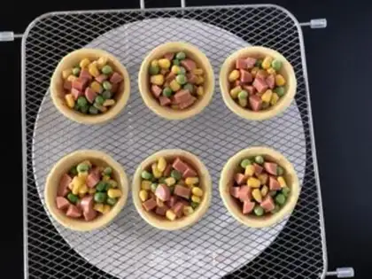 Make Eggskin vegetable cups step 2