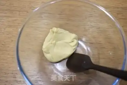Make Black sesame soy saloon step 4