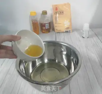 Make Lian Yuen Yuen step 1