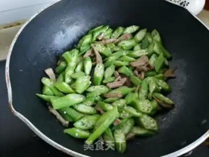 Make Beef and ace step 5