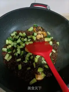 Make Three-coloured rice fried rice step 5