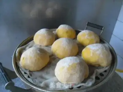 Make Pumpkin buns step 4