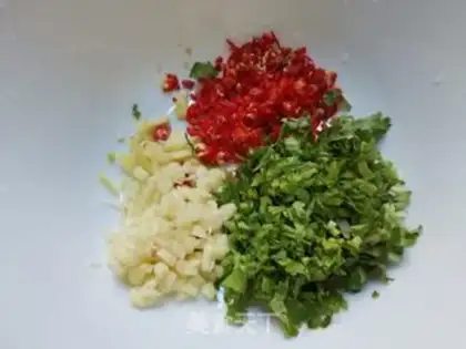 Make Mustard shrimp step 1