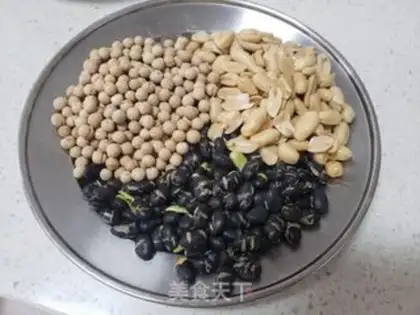 Make Wire peppers, black beans step 2