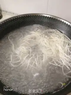 Make Plum noodles step 2