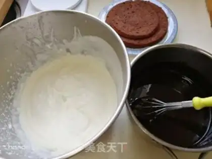 Make Chocolate mousse cake step 18