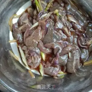 Make Pilla pepper fried liver step 7