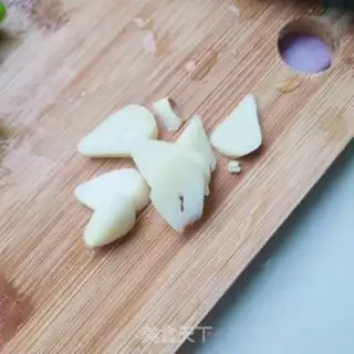 Make Chicken chest fried cucumber step 4